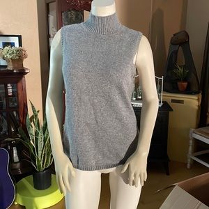 Beautiful cotton and cashmere mixed turtleneck tank